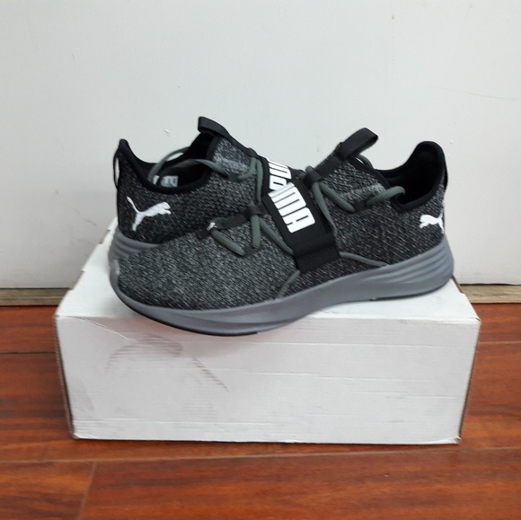 Puma - Picture 1 of 4